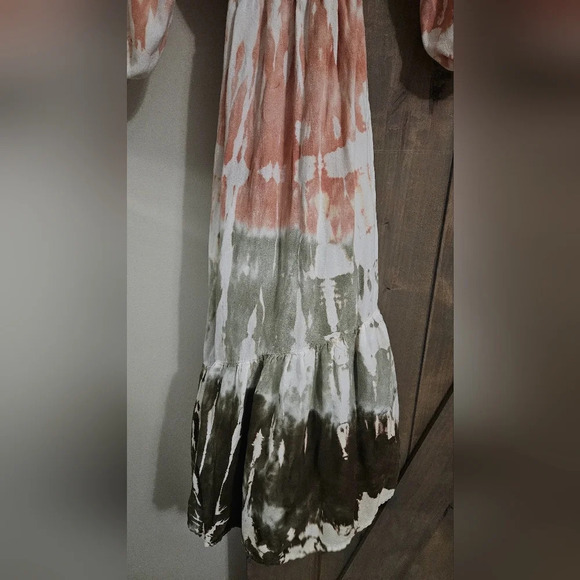 YFB Geode Tie Dye Jillian Midi Dress. Size XS - Picture 13 of 15